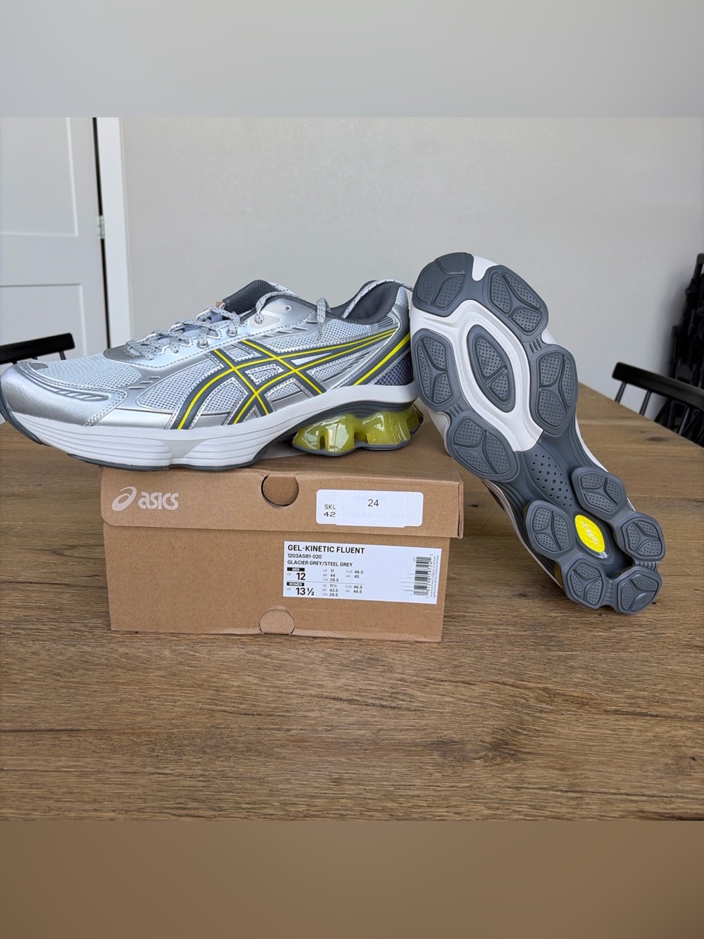 Size 12 Men’s ASICS Gel Kinetic Fluent Glacier Grey 1203A591-020 - Picture 9 of 9